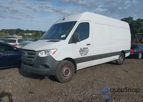 2021 Mercedes-Benz Sprinter 2500 High Roof I4 из США, поврежденный, VIN W1Y40CHY3MT057838